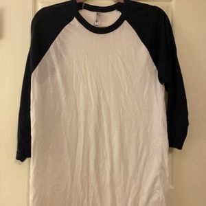 Baseball tee